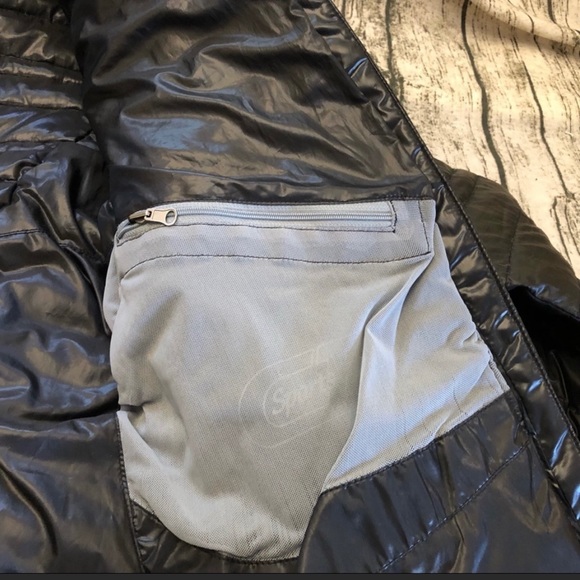 CB sports hooded down jacket - Picture 5 of 6